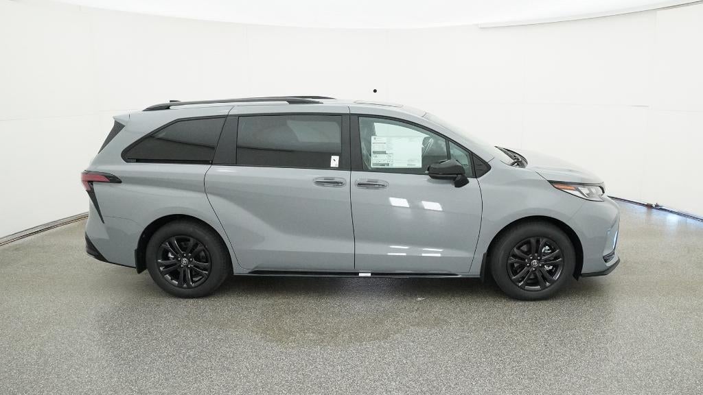 2026 Toyota Sienna XSE