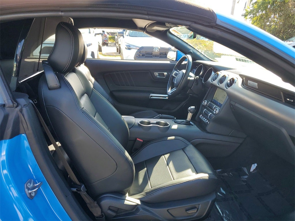 2022 Ford Mustang EcoBoost Premium