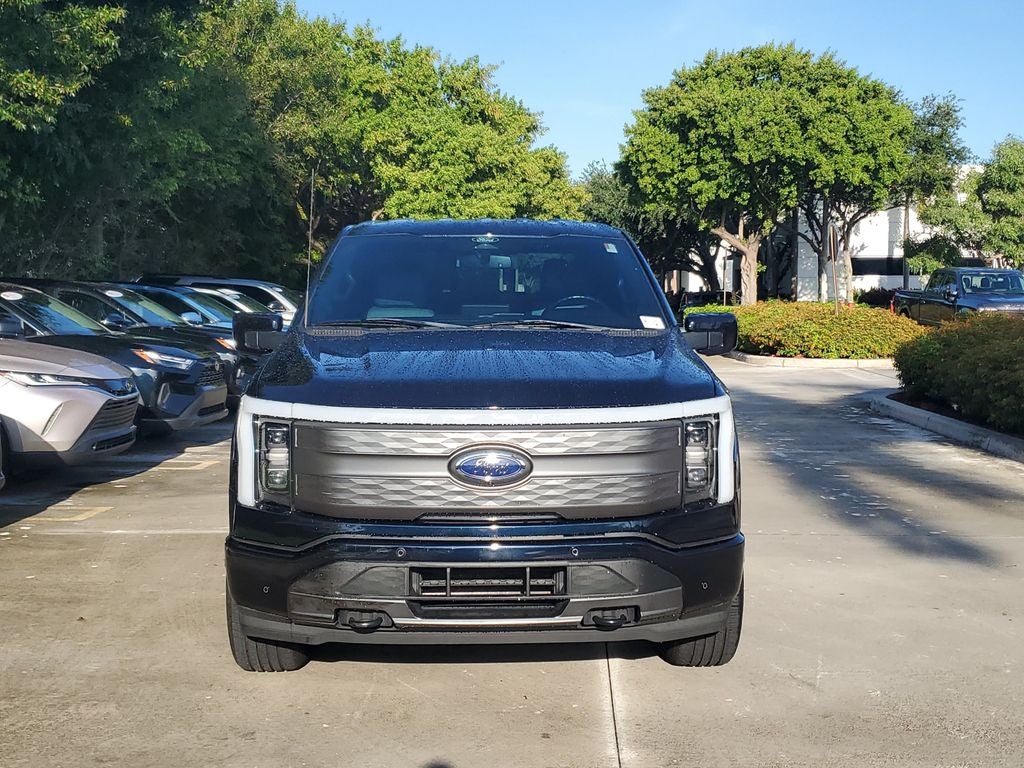 2022 Ford F-150 Lightning Lariat