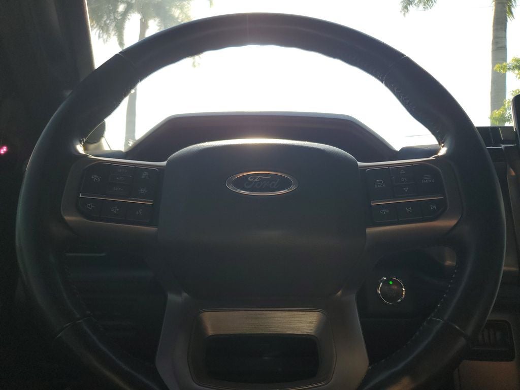 2022 Ford F-150 Lightning Lariat