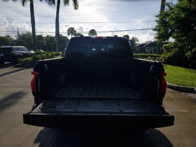 2022 Ford F-150 Lightning Lariat