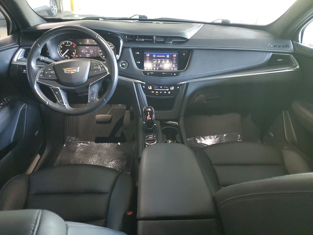 2023 Cadillac XT5 Luxury
