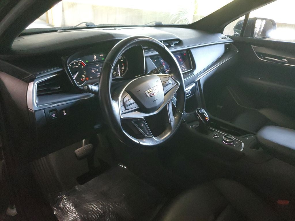 2023 Cadillac XT5 Luxury