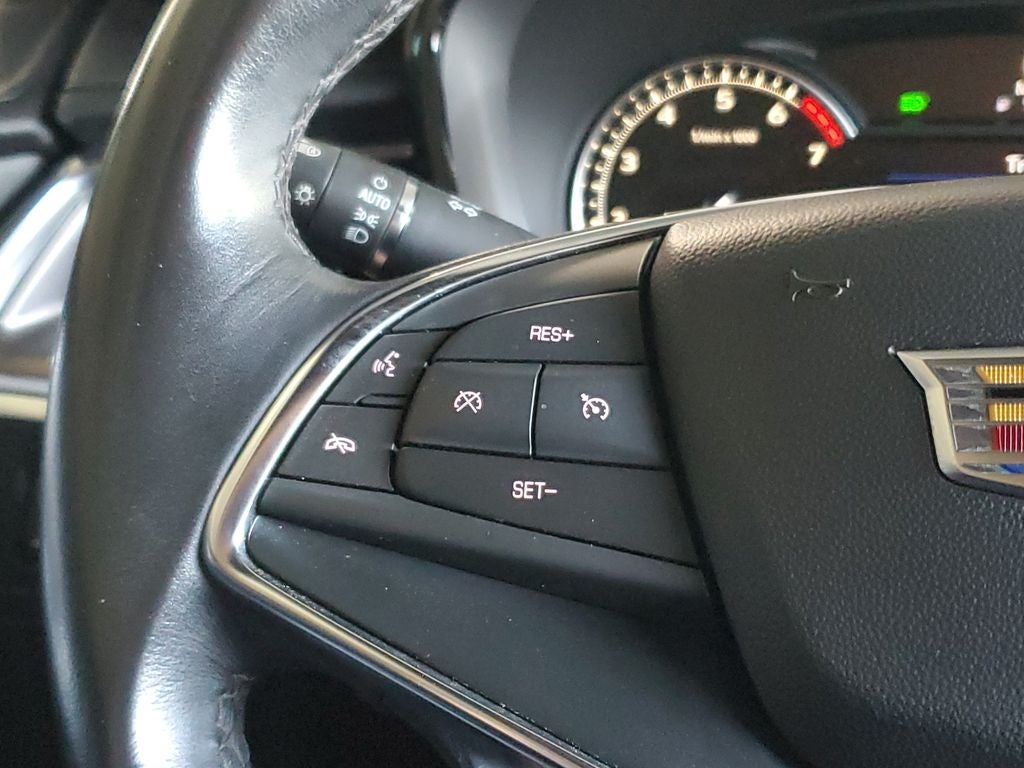 2023 Cadillac XT5 Luxury