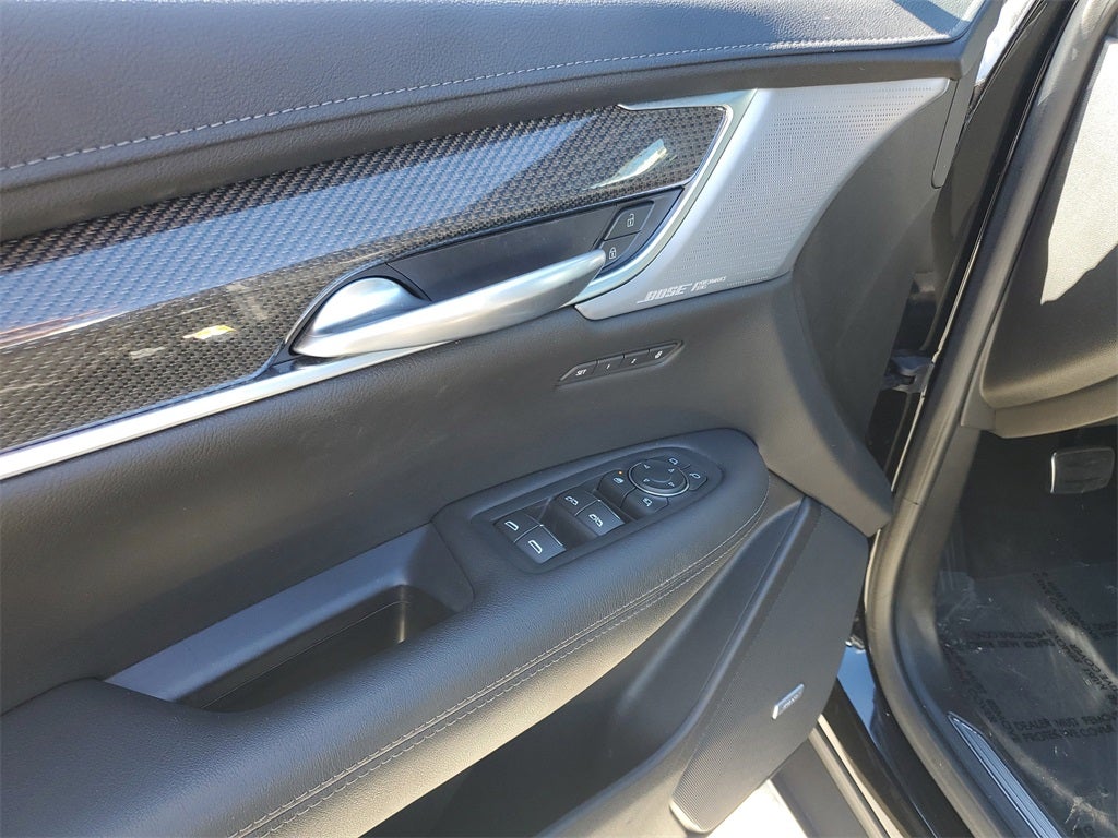 2024 Cadillac XT5 Sport