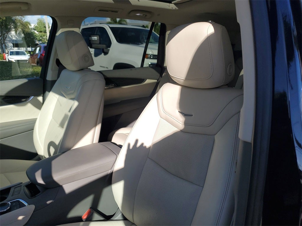 2021 Cadillac XT6 Premium Luxury