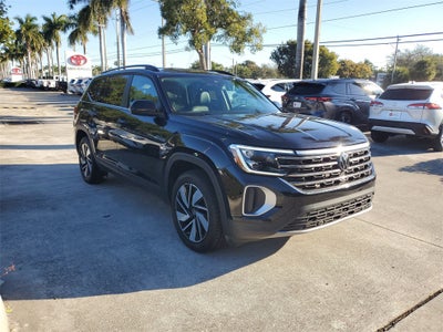 2025 Volkswagen Atlas 2.0T SE w/Technology