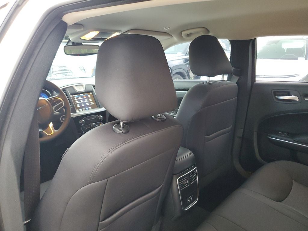 2023 Chrysler 300 Touring
