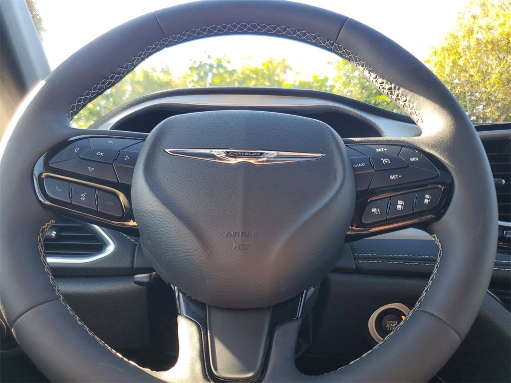 2025 Chrysler Pacifica Limited