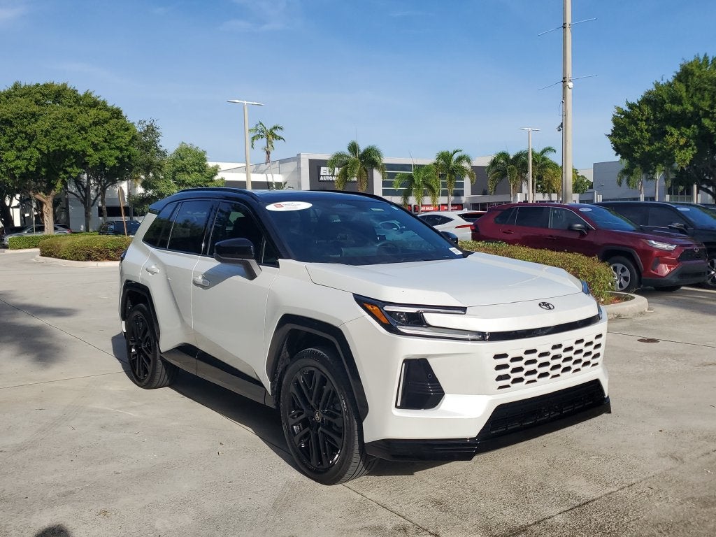 2026 Toyota RAV4 XSE