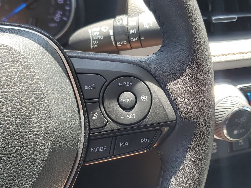 2021 Toyota RAV4 Hybrid XLE Premium