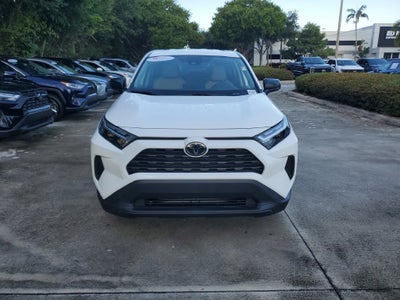 2024 Toyota RAV4 LE
