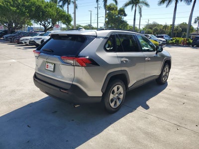 2021 Toyota RAV4 LE