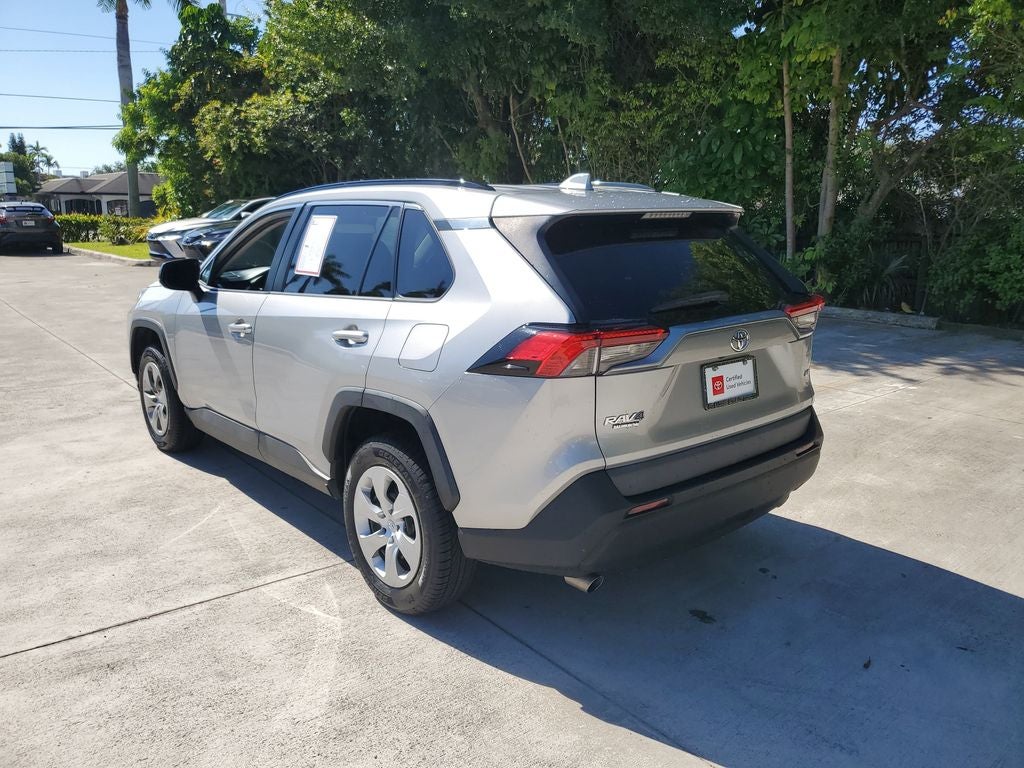 2021 Toyota RAV4 LE