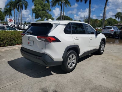 2024 Toyota RAV4 LE