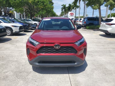2024 Toyota RAV4 LE