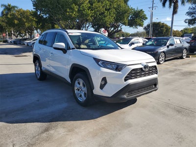 2021 Toyota RAV4 XLE