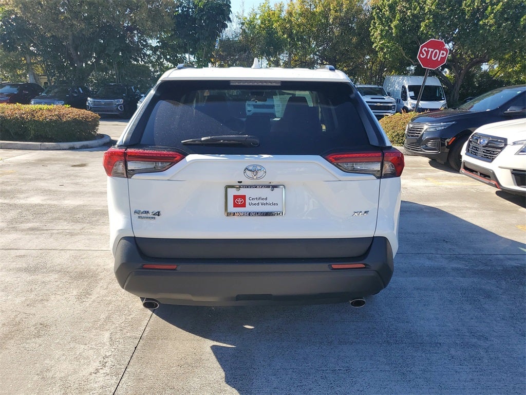 2021 Toyota RAV4 XLE