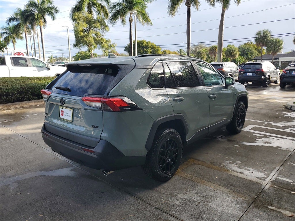 2022 Toyota RAV4 XLE