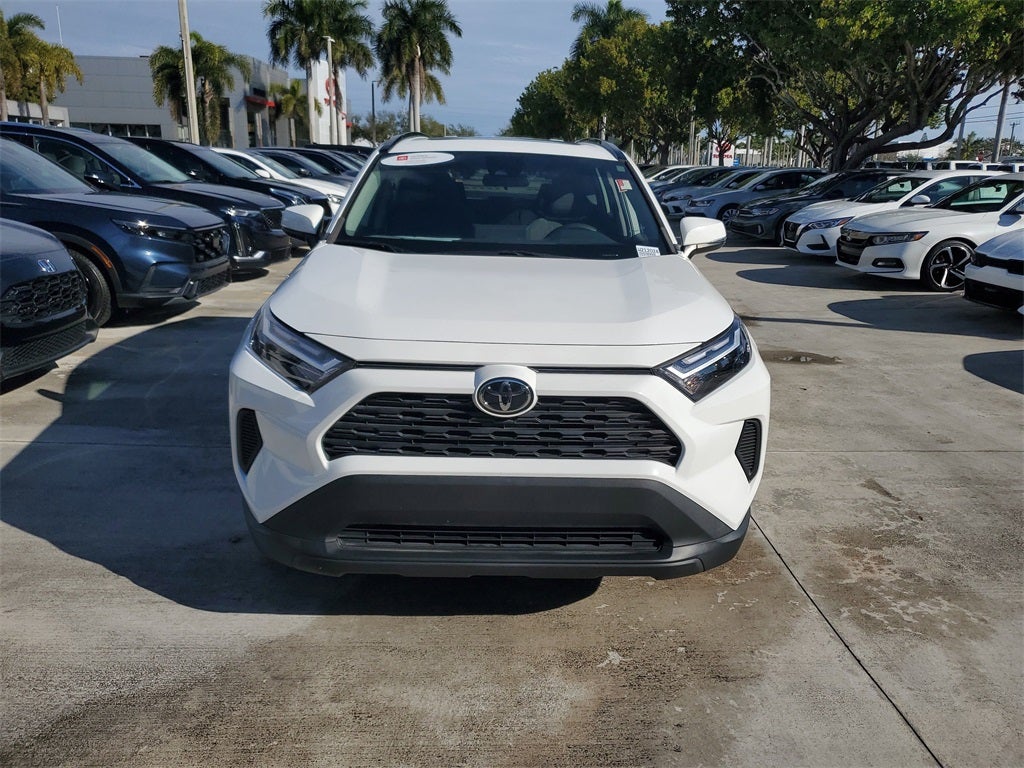 2022 Toyota RAV4 XLE