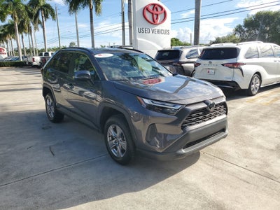 2023 Toyota RAV4 XLE