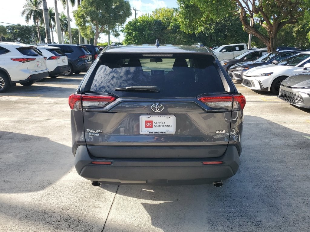 2023 Toyota RAV4 XLE