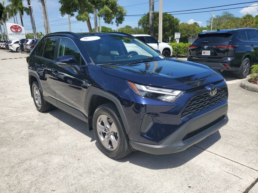 2024 Toyota RAV4 XLE