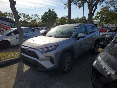 2022 Toyota RAV4 XLE