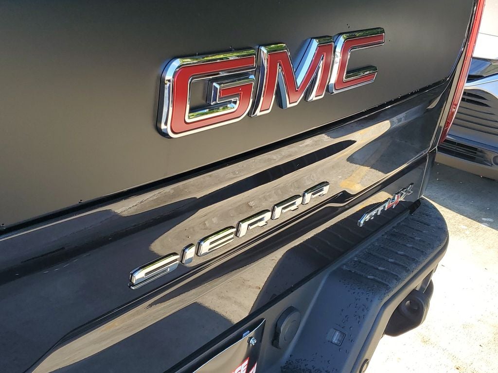 2024 GMC Sierra 1500 AT4X
