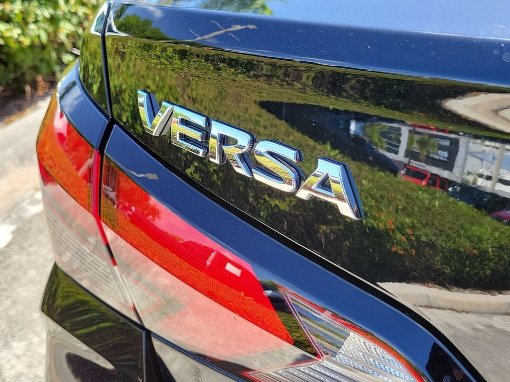 2024 Nissan Versa 1.6 SV