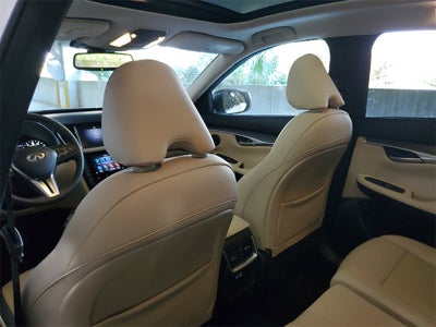 2022 INFINITI QX50 LUXE