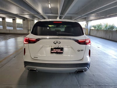 2022 INFINITI QX50 LUXE