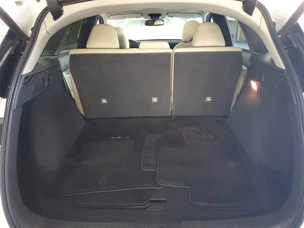 2022 INFINITI QX50 LUXE