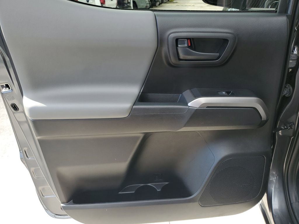 2021 Toyota Tacoma SR5 V6