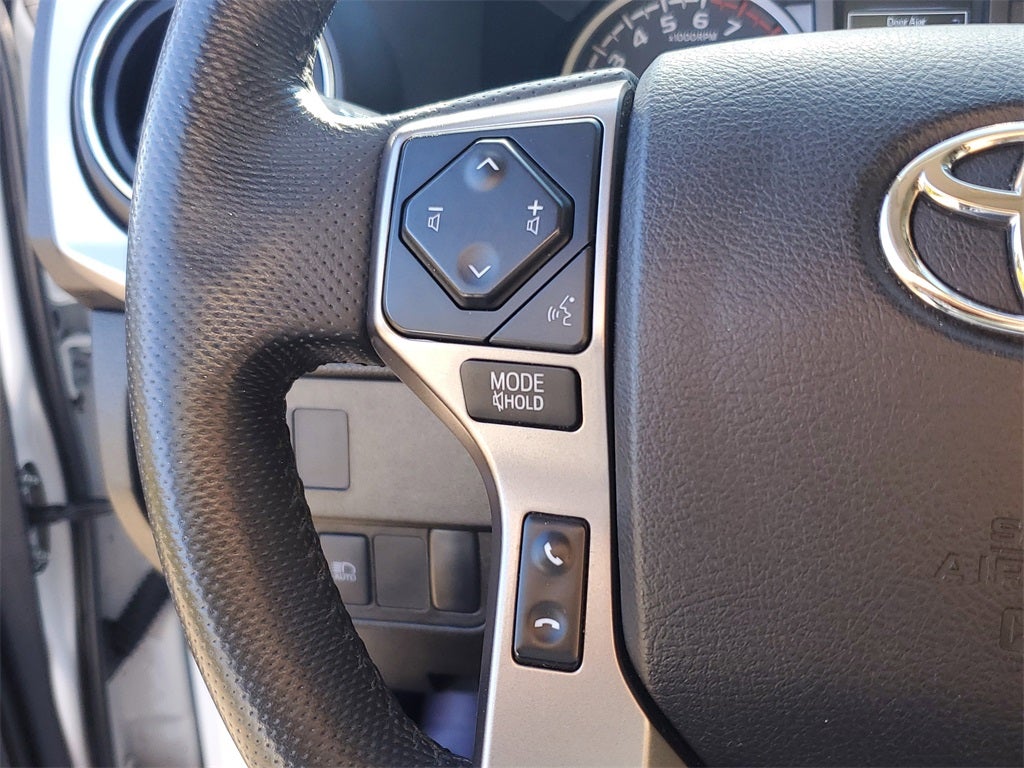 2022 Toyota Tacoma SR5 V6