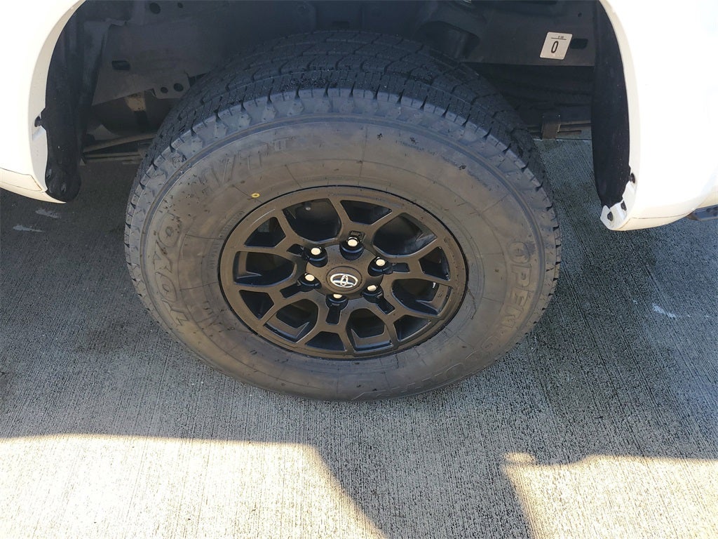 2022 Toyota Tacoma SR5 V6