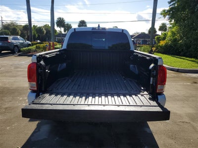 2022 Toyota Tacoma SR5 V6