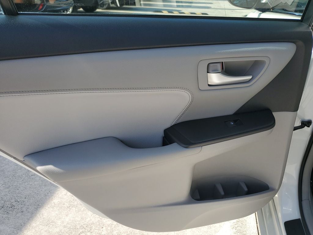 2017 Toyota Camry XLE