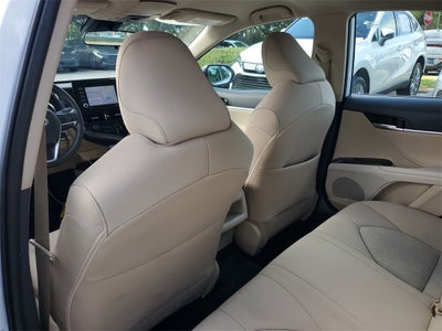 2023 Toyota Camry LE