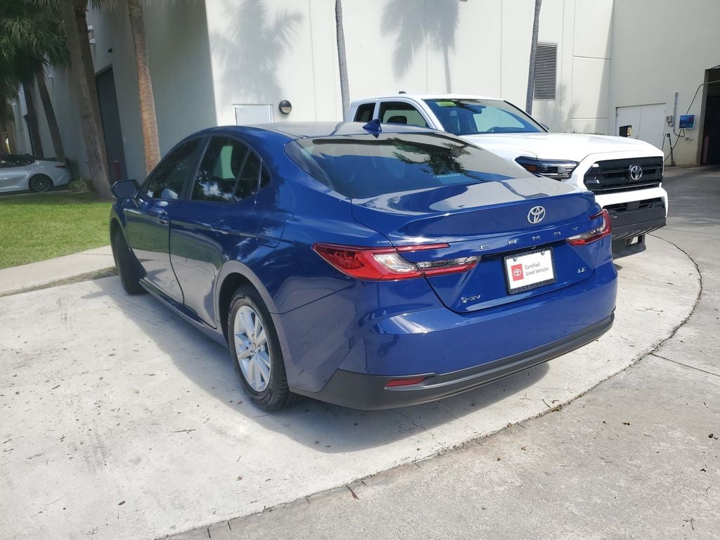 2025 Toyota Camry LE