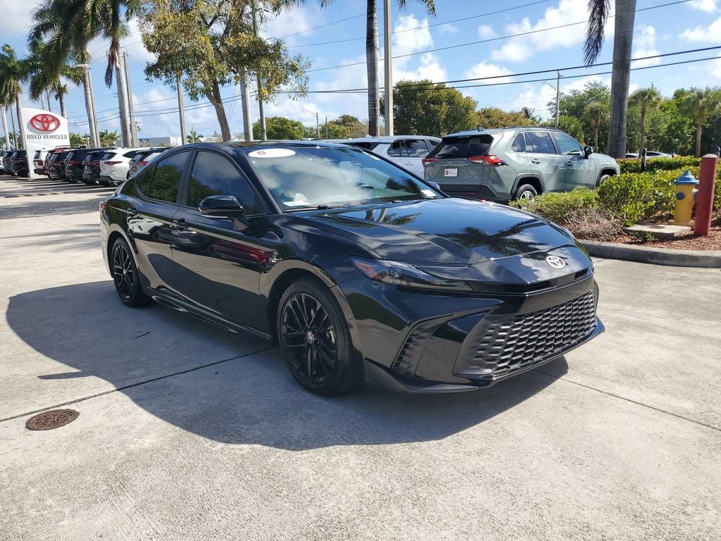 2025 Toyota Camry SE