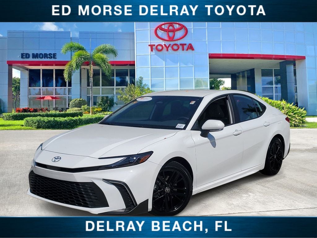 2025 Toyota Camry SE