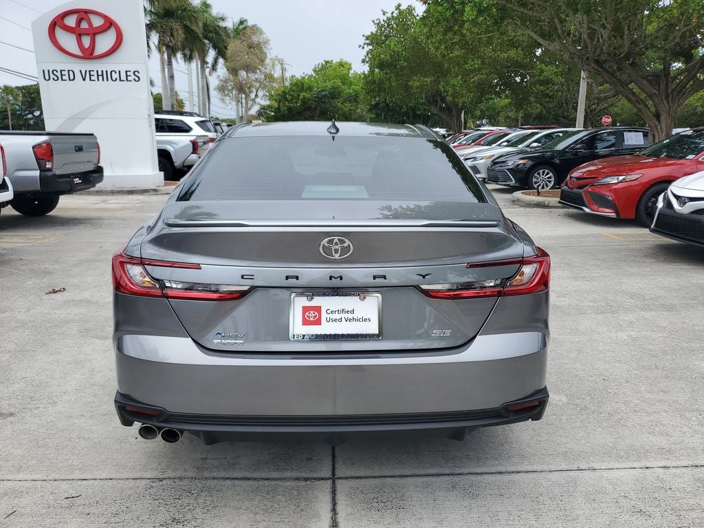 2025 Toyota Camry SE