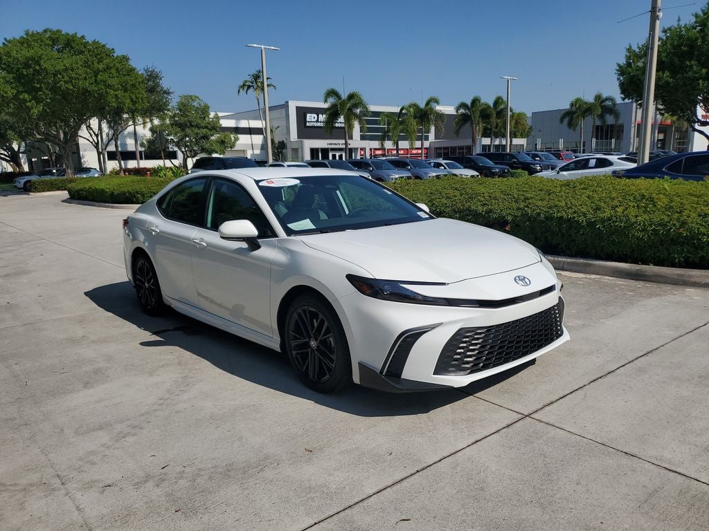 2026 Toyota Camry SE