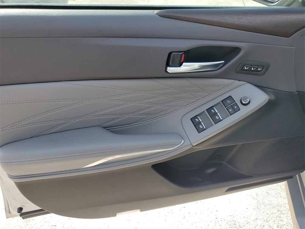 2021 Toyota Avalon Limited