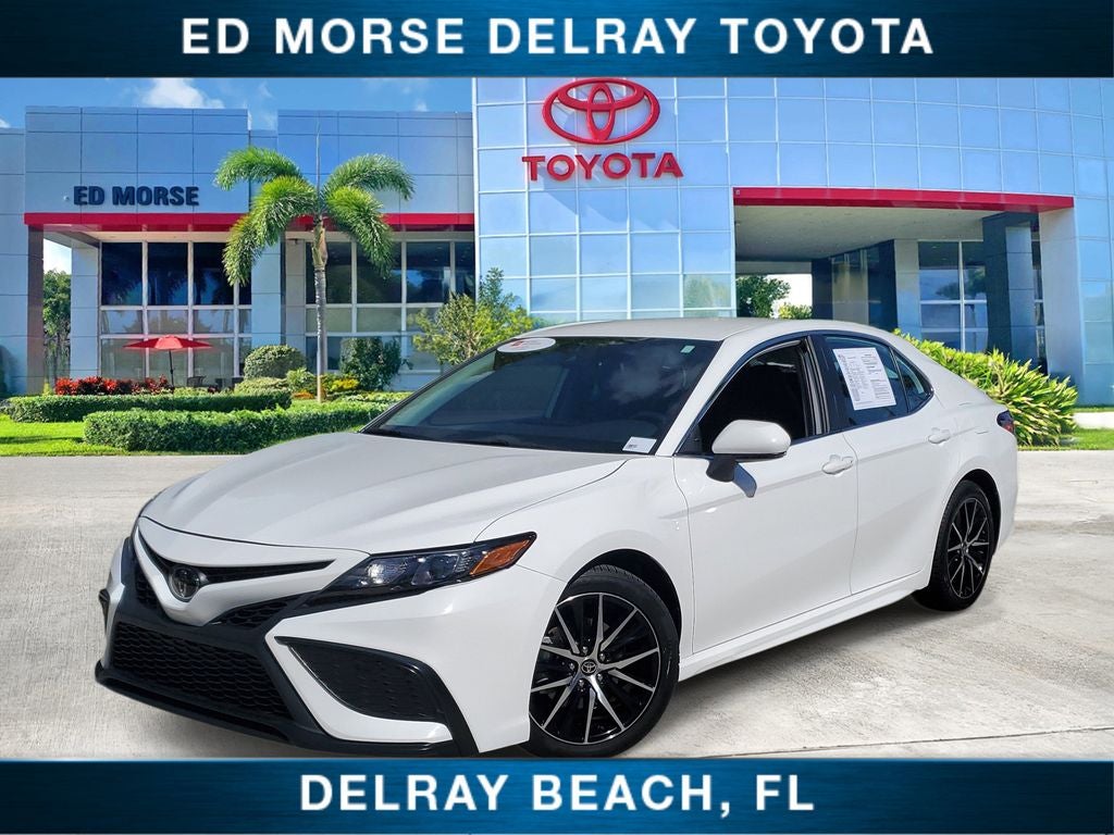 2024 Toyota Camry SE