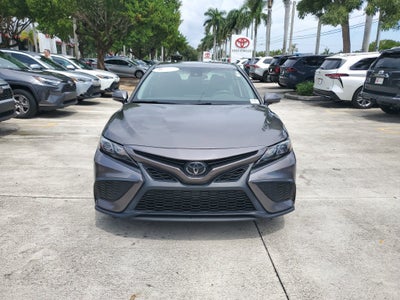 2024 Toyota Camry SE