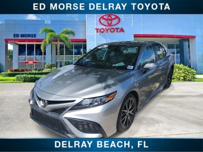 2022 Toyota Camry SE