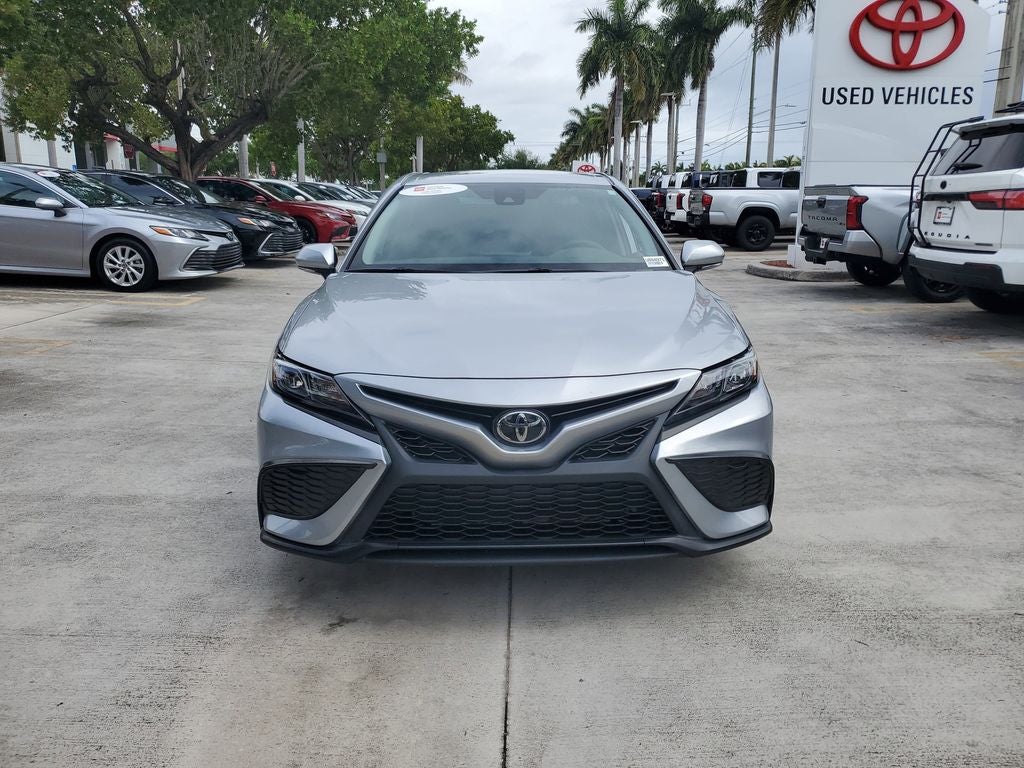 2024 Toyota Camry SE