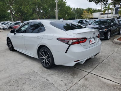 2024 Toyota Camry SE